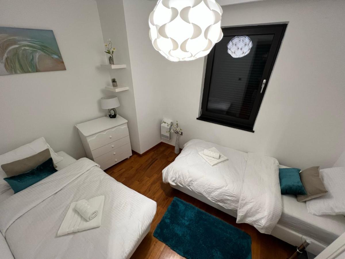 Apartamento Luxury Laurus Penthouse With Awesome Sea View Primošten Exterior foto