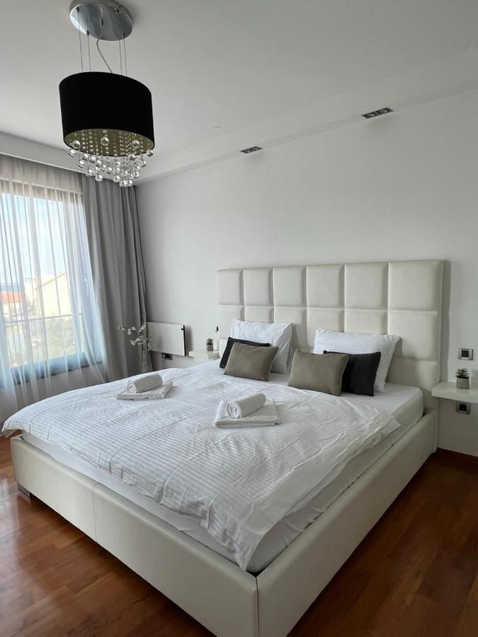 Apartamento Luxury Laurus Penthouse With Awesome Sea View Primošten Exterior foto